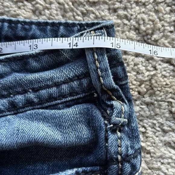 🌟SILVER JEANS: Tuesday Distressed Slim Boot Cut EUC Sz W30/L33 - Picture 10 of 13